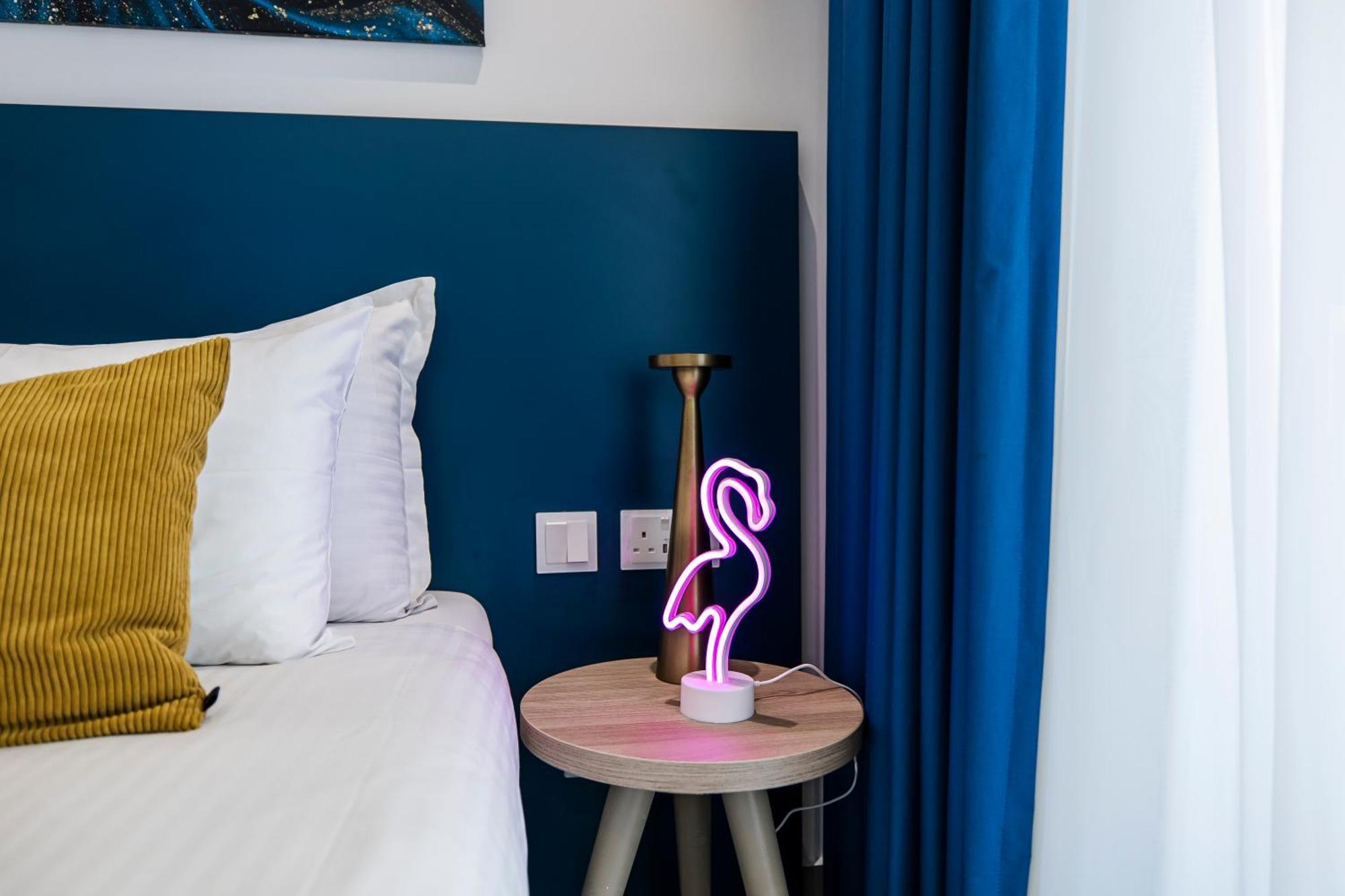 Flamingo Hotel Malta Saint Julian's ภายนอก รูปภาพ